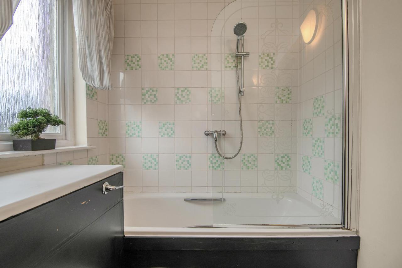 Edinburgh City Center Coady Apartment Sleeps 5 Free Car Park Space Kültér fotó